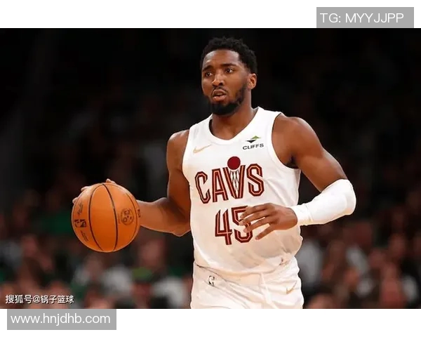 八卦爆料：米切尔被曝与明星传出绯闻